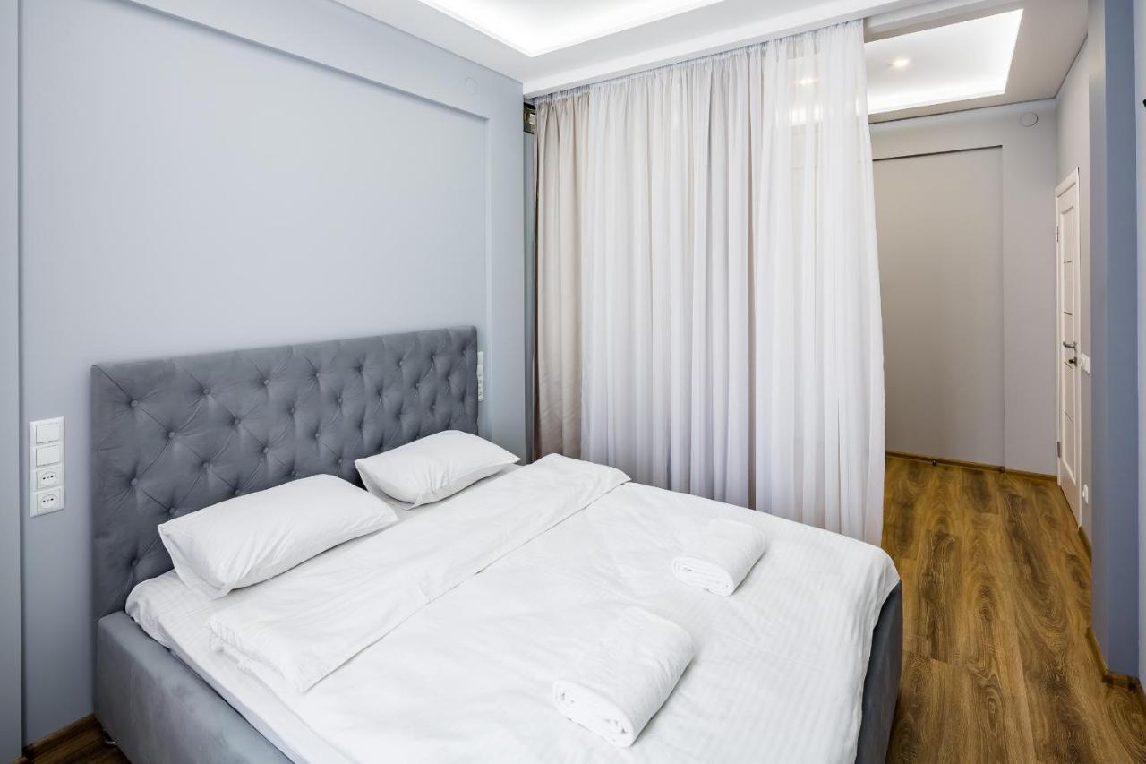 Royal Premier Apartment Lviv Kültér fotó