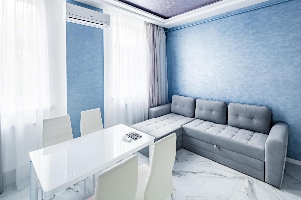 Royal Premier Apartment Lviv Kültér fotó